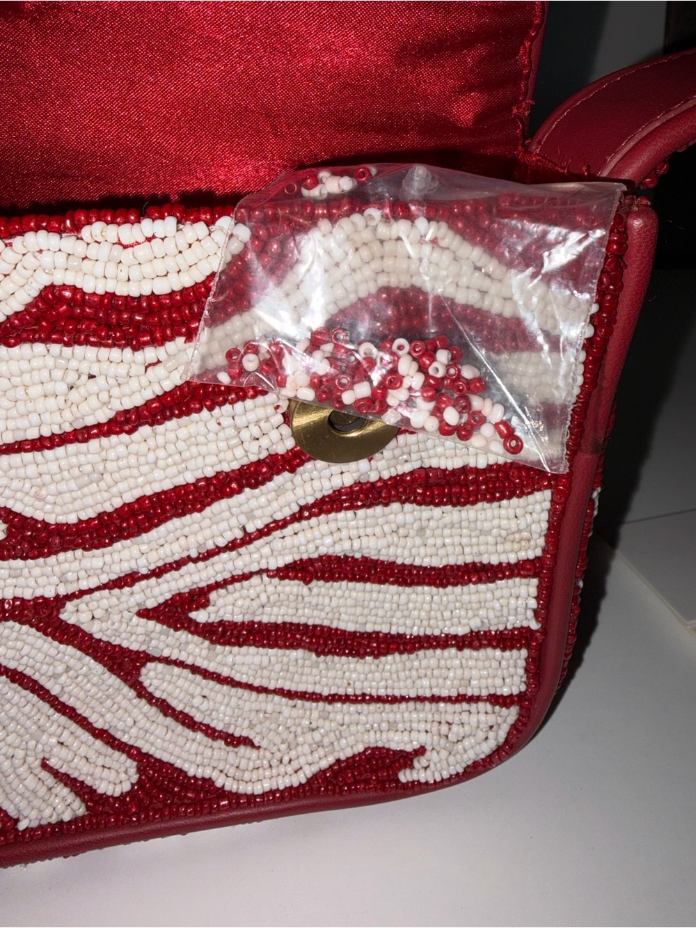 STAUD TOMMY BEADED SHOULDER BAG - Picture 4 of 15